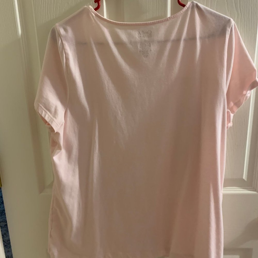 Tops - Picture 2 of 4